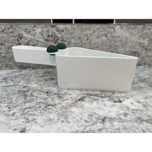 Tupperware Piece O Pie Slicer Cake Cutter Server NUMBER 2872A White & Green